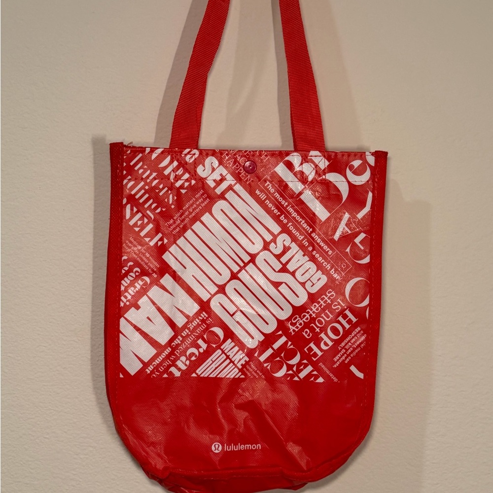 Lululemon Athletica Bold Red Shopper Bag - Picture 2 of 8